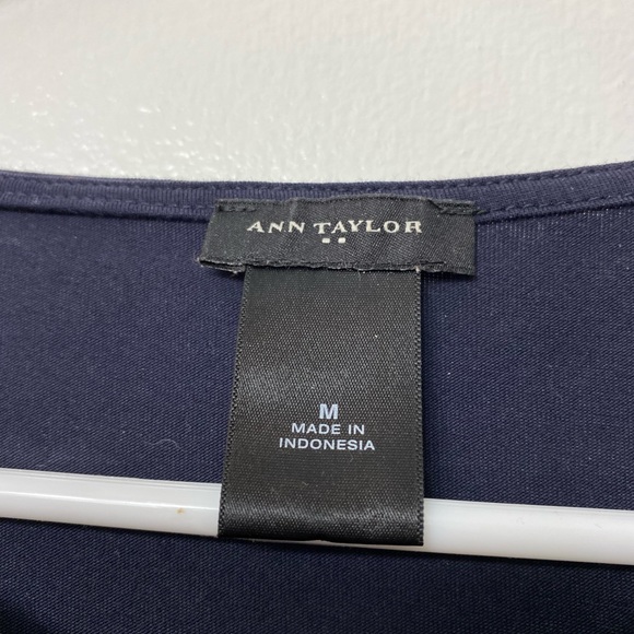 Ann Taylor Shell Tank - Picture 2 of 4